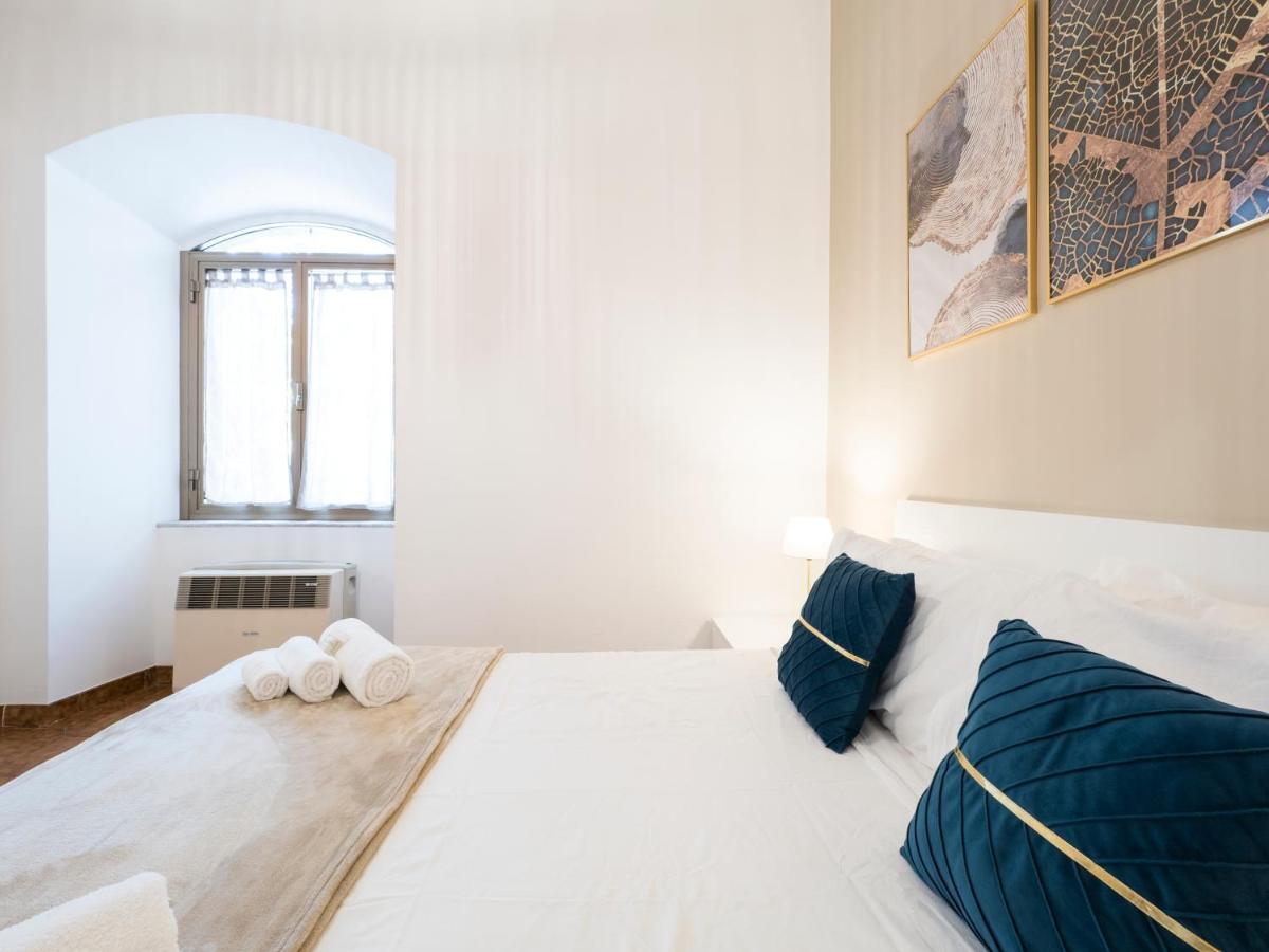 Apartment {2 Steps From The Colosseum} Free Wi-fi & Netflix Rom